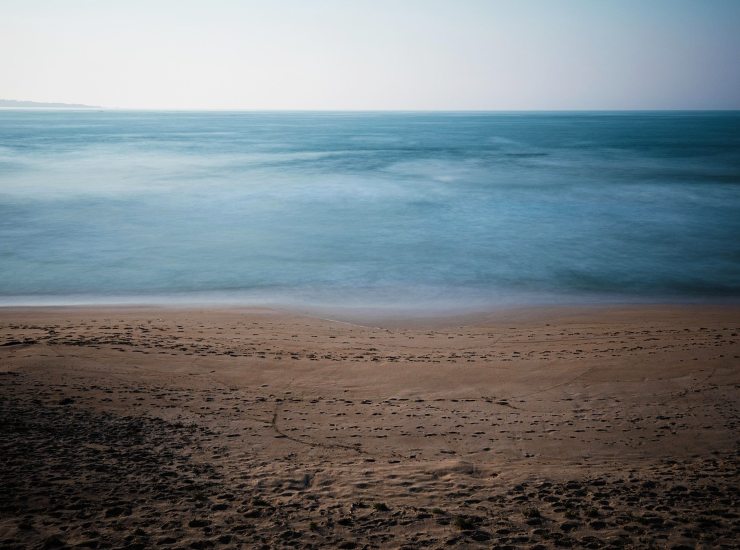 Spiaggia (Pixabay) - salernosera.it (1)