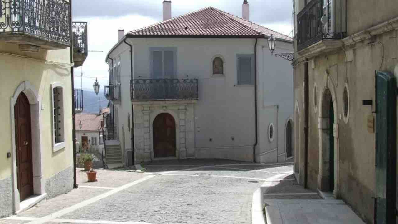 La piccola Toscana - fonte_facebook - salernosera.it