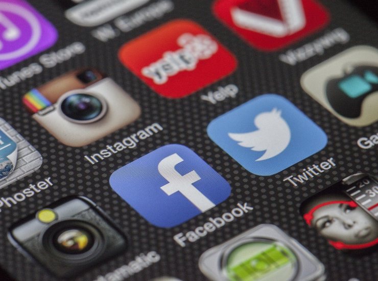 Social network (Pixabay) - salernosera.it