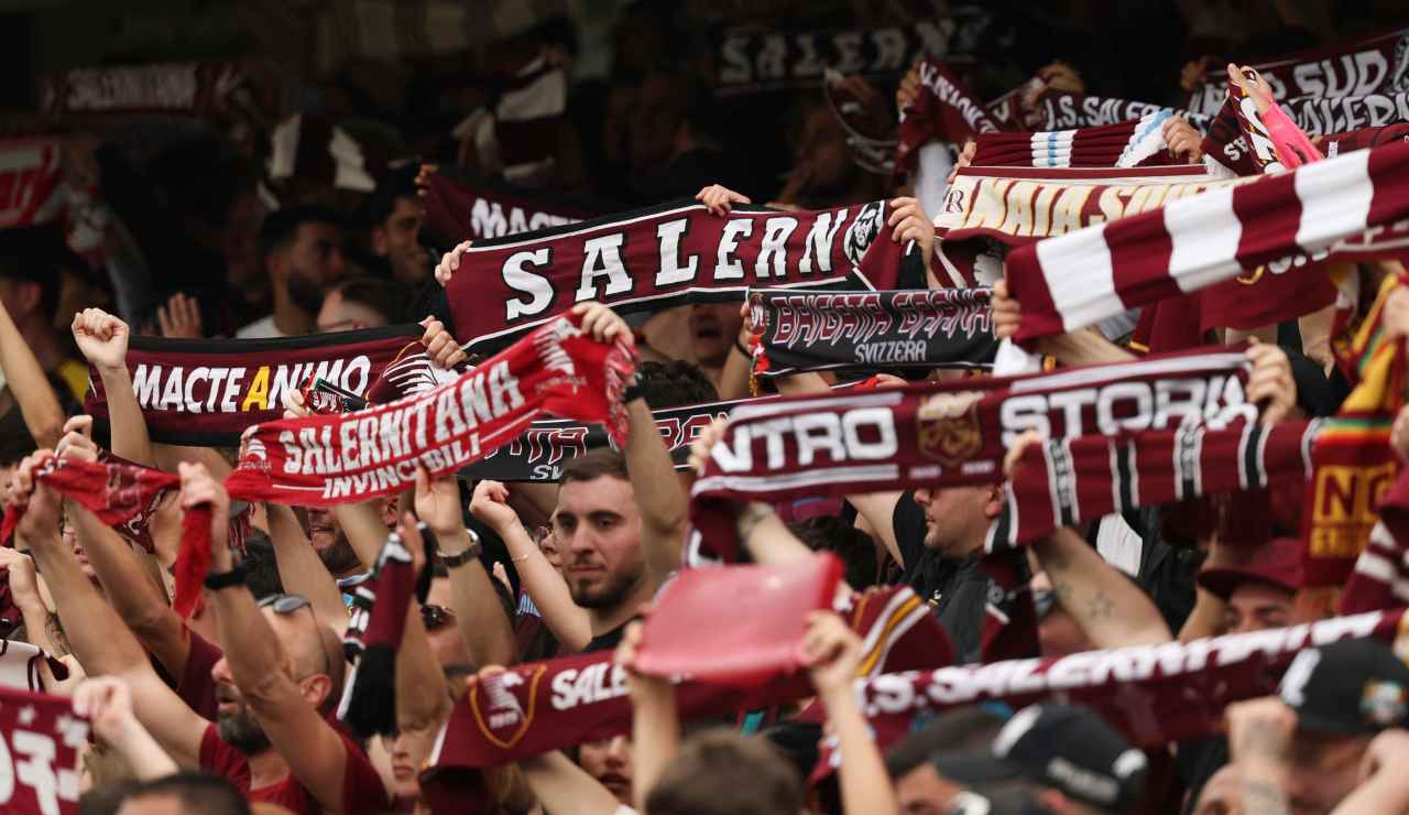 Curva Salernitana (LaPresse) - salernosera.it (2)