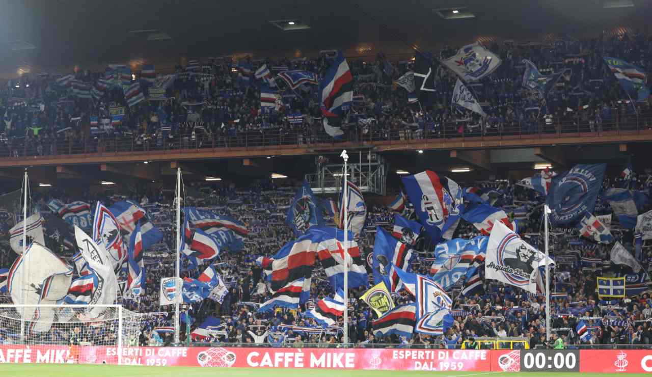 Gradinata Sud Sampdoria (LaPresse) - salernosera.it