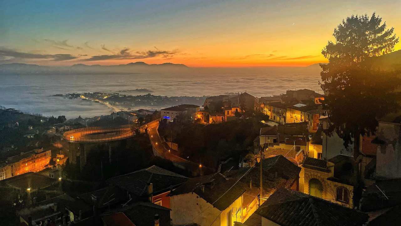 Il paese delle maioliche - fonte_Facebook - salernosera.it