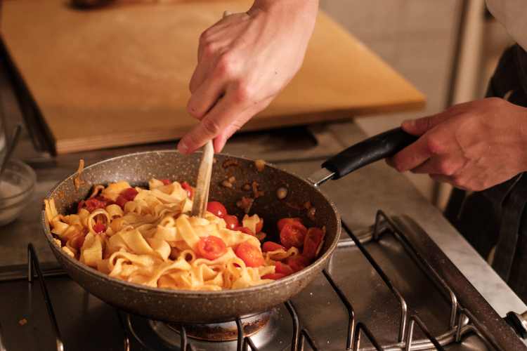 Pasta - fonte_Canva - salernosera.it