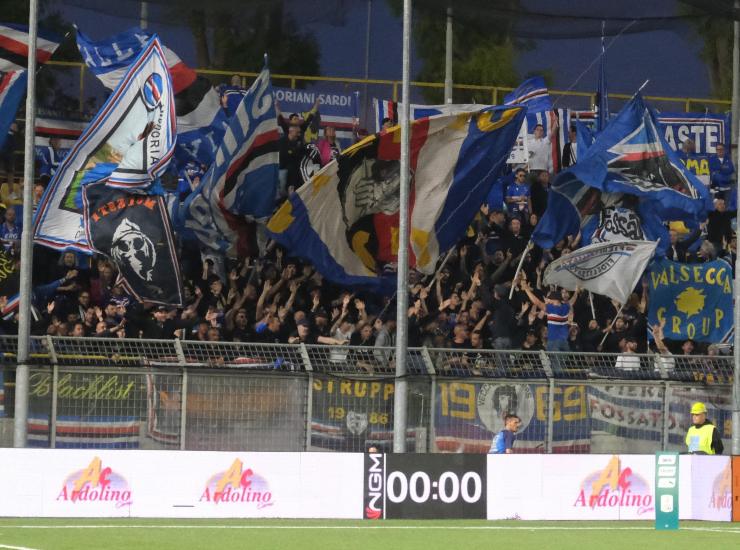 Tifosi Sampdoria in trasferta (LaPresse) - salernosera.it