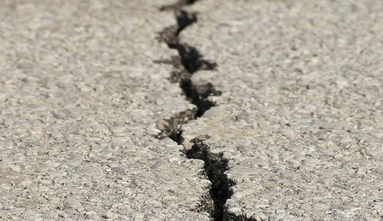 Effetti del terremoto (Pixabay) - salernosera.it