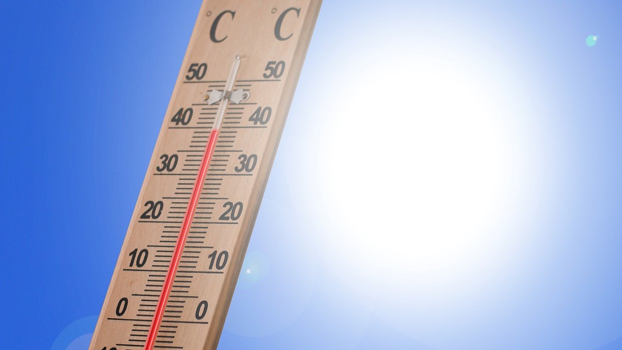 Termometro a 40° (Pixabay) - salernosera.it