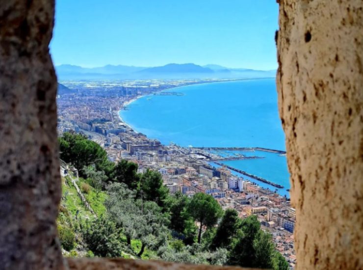 Vista su Salerno (Fonte volotea.it Instagram) - salernosera.it