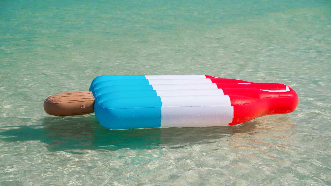 Galleggiante mare 