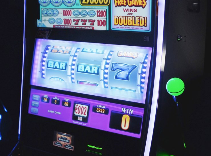 Slot machine (Pixabay) - salernosera.it