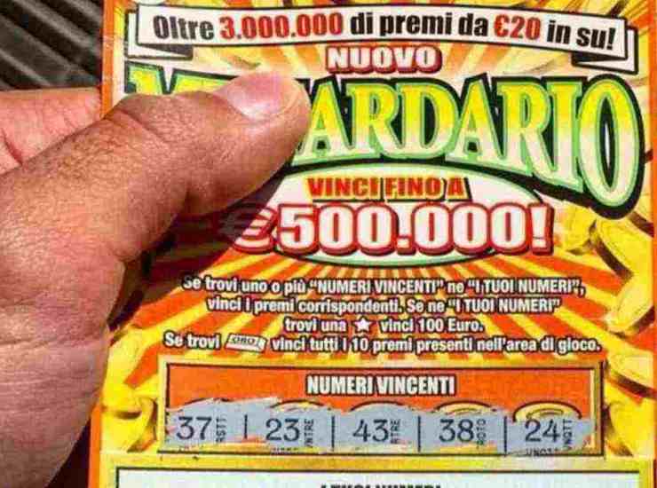 stop al Gratta e Vinci