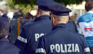 Polizia (Pixabay) - salernosera.it