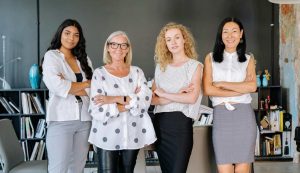 Donne al lavoro (Pexels) - salernosera.it