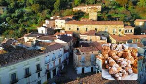 Borgo dei Golosi - fonte_Facebook+Canva - salernosera.it