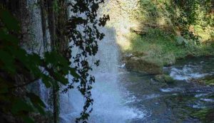 Fonte acqua naturale