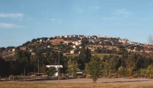 Borgo arroccato