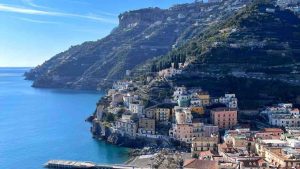 Il borgo degli adolescenti - fonte_Facebook - salernosera.it