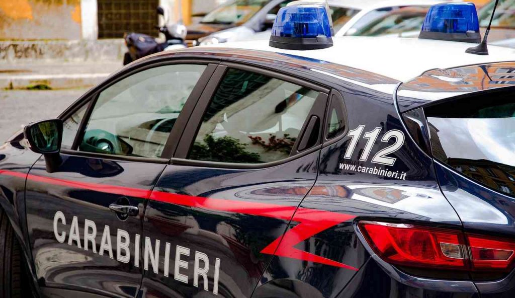 Auto Carabinieri (Pixabay) - salernosera.it
