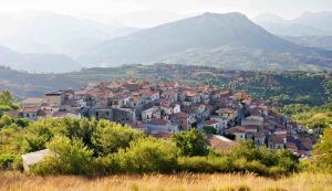 Borgo (Pixabay) - salernosera.it