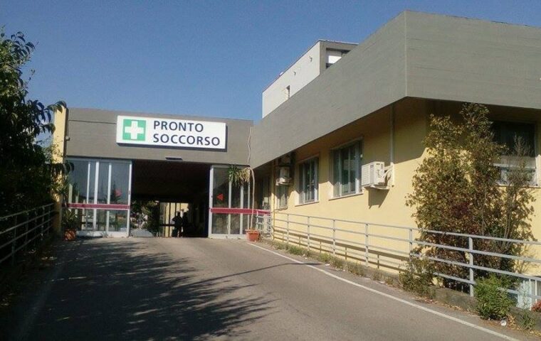 Una bambina nasce al Pronto Soccorso di Battipaglia, il caso riaccende il dibattito sulla sanità locale