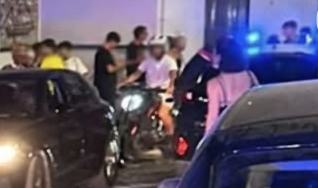 Litigio per tavolini a Cetara degenera in pestaggio, uomo ferito