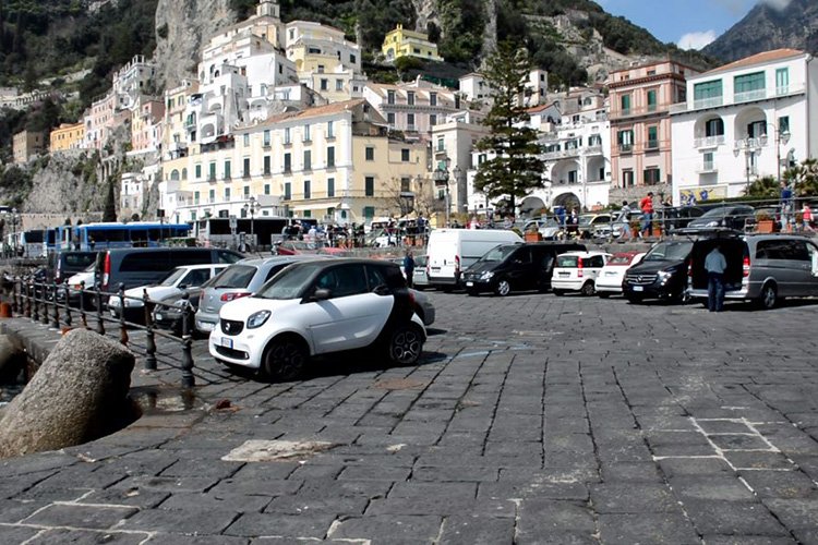 Tentato furto a Amalfi: arrestato 44enne britannico