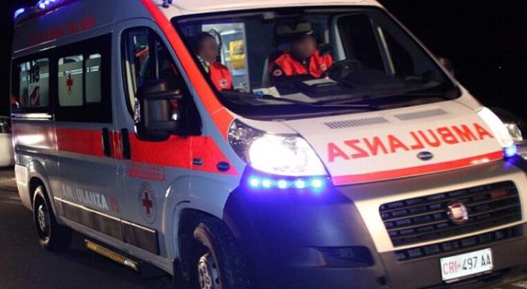 Donna precipita dal secondo piano a Eboli, ricoverata in Rianimazione