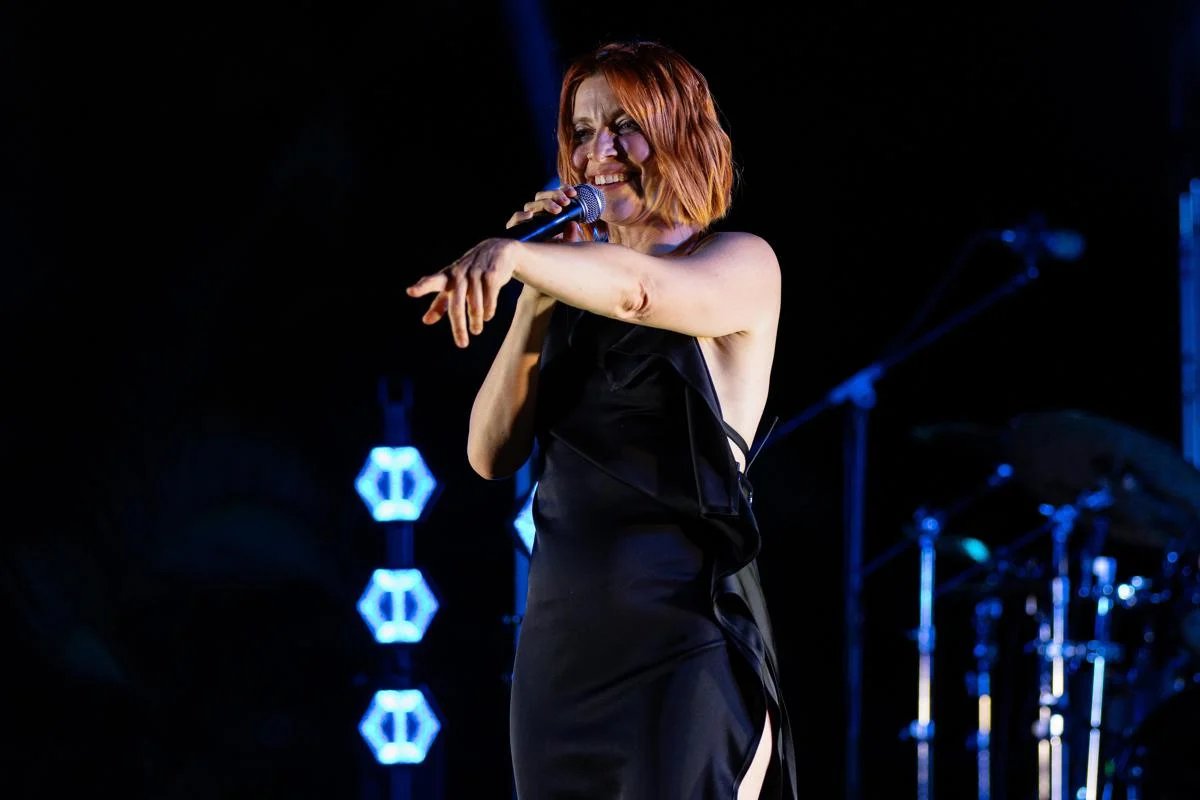 Noemi torna a esibirsi dopo la caduta dal palco: il 4 settembre a Scafati