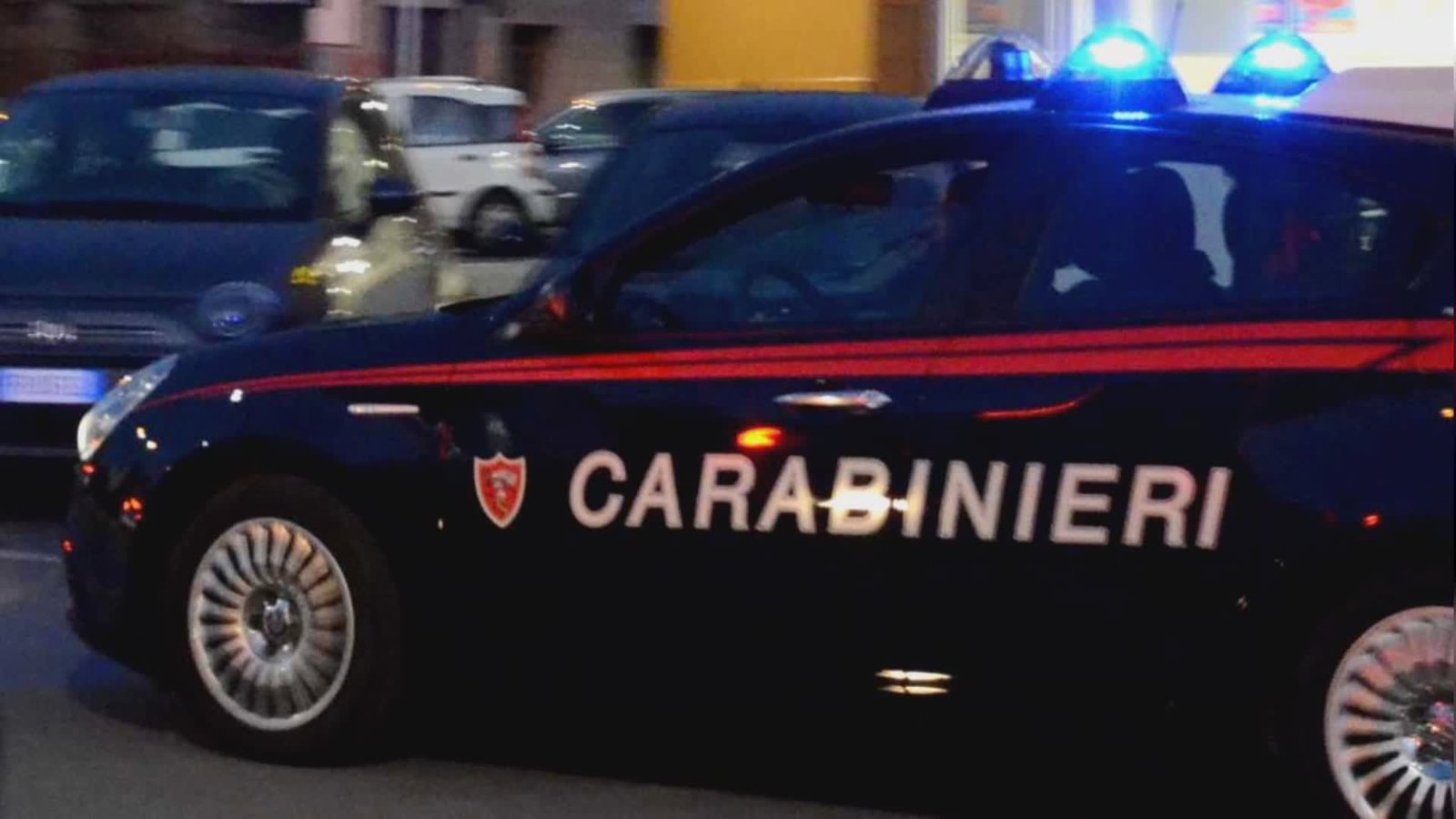 Furto d’auto a Sant’Egidio: due giovani fermati a bordo di un’altra vettura rubata