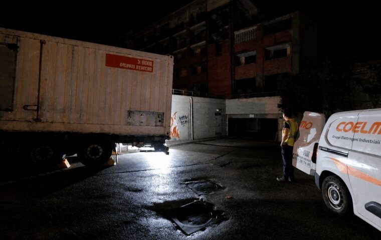 Blackout a Salerno: interruzione elettrica tra Carmine e Fratte, in corso i ripristini