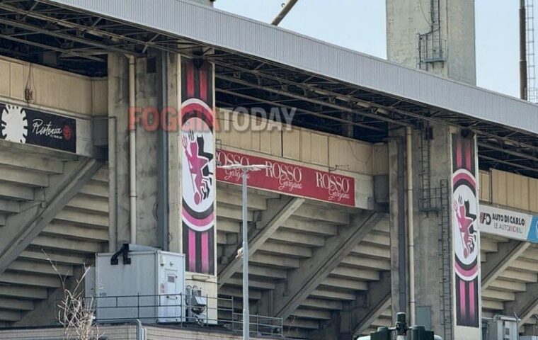 Foggia-Salernitana a porte chiuse, tifosi organizzati alzano l’entusiasmo