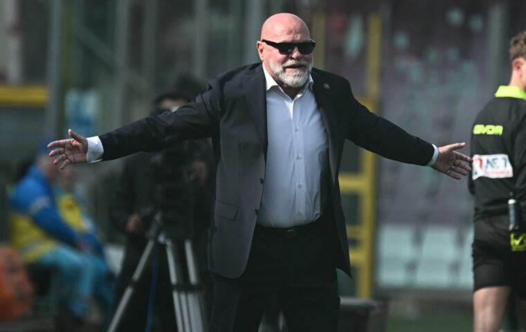 Cosmi: “Felice dell’arrivo di La Gumina, ora dobbiamo dare un segnale”