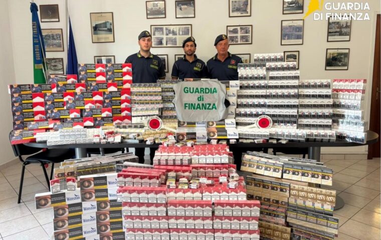 GdF sequestra 5.000 pacchetti di sigarette e arresta un uomo a Salerno