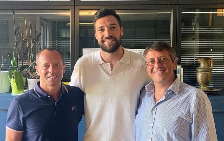 Carlo Sanges torna a Salerno con la Rari Nantes Nuoto