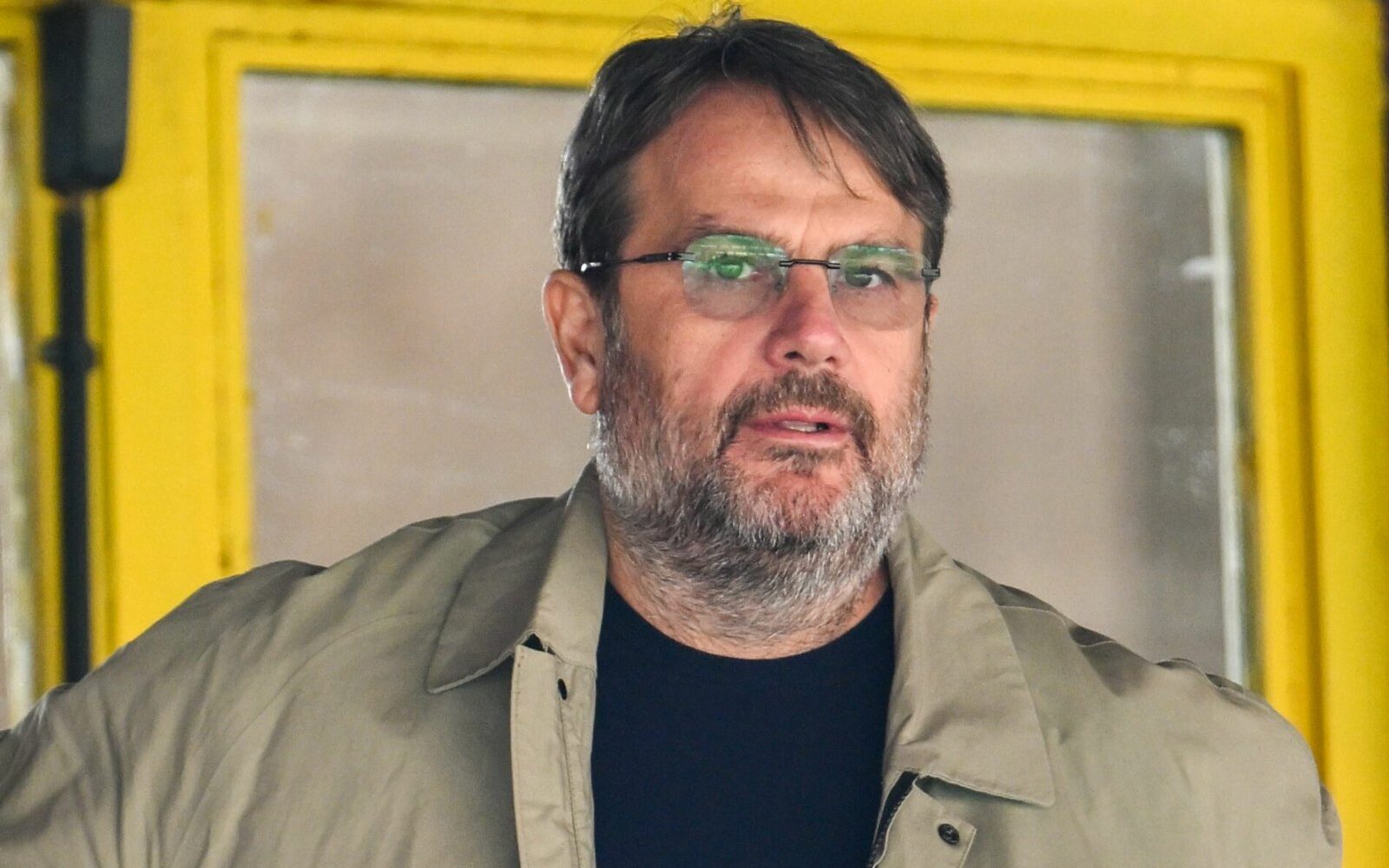 Salernitana, Faggiano inibito per un mese, club multato per lancio di bottiglia in campo