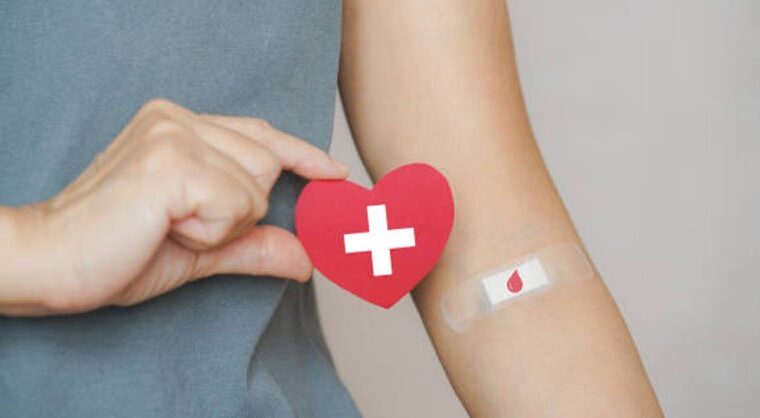 Donazione di sangue a Salerno: una giornata per salvare vite in piazza Amendola