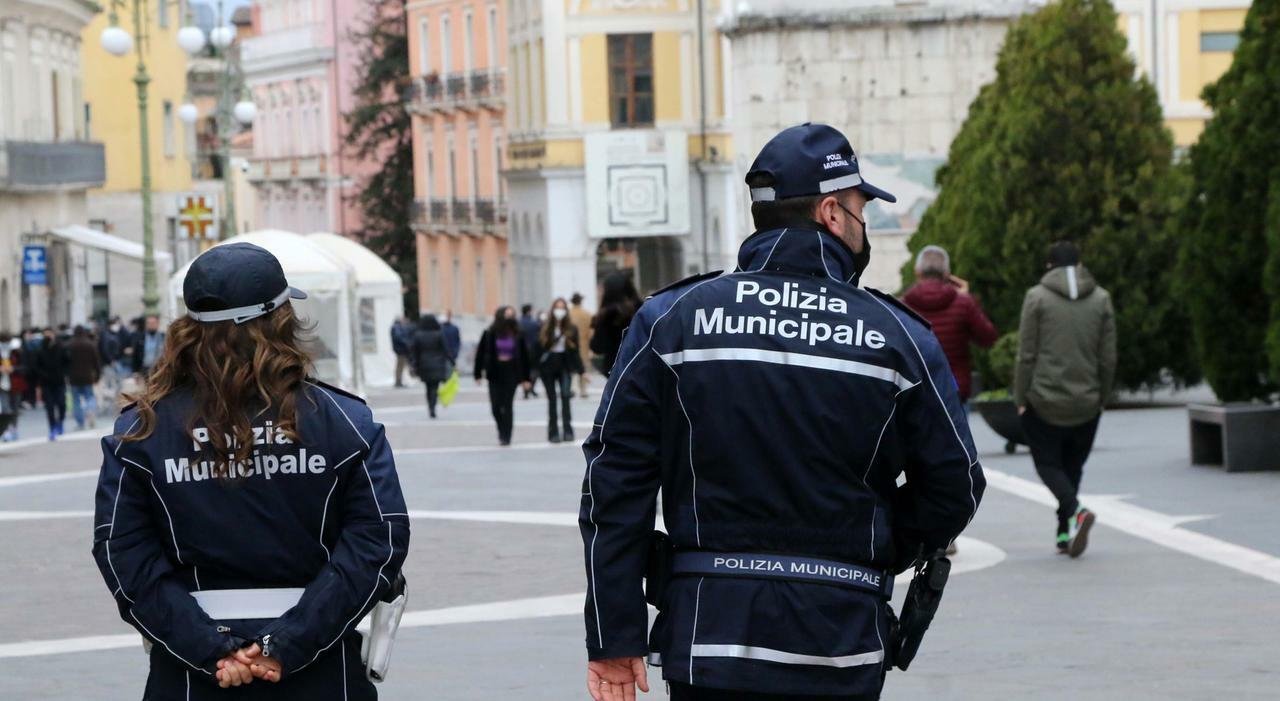 Salerno, il concorso per il nuovo comandante della Polizia Municipale riparte