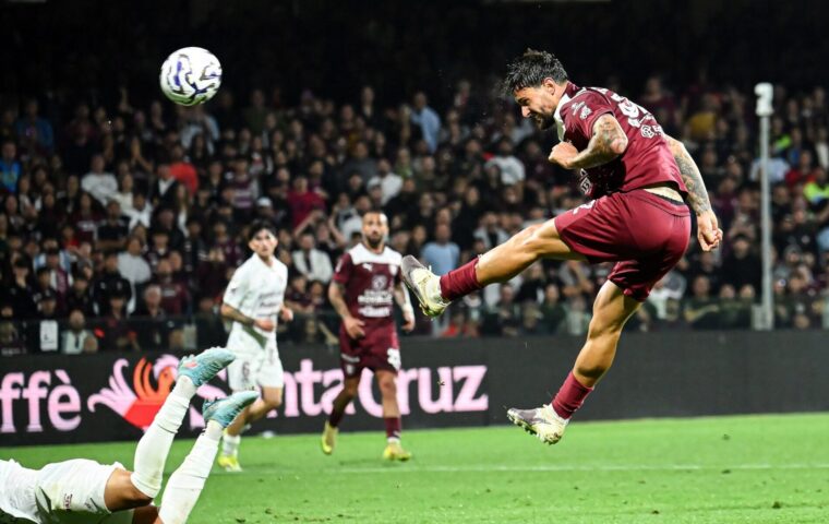 Il gol di Salernitana in sospeso: tra Celiento e Lescano, la Lega sceglie un terzo calciatore