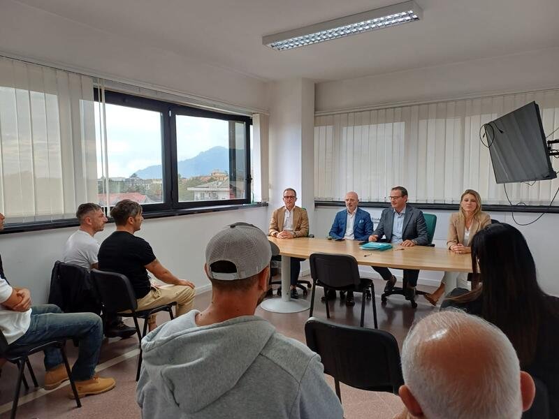 Crisi del riciclo plastica: intervento urgente per salvaguardare il sistema di raccolta differenziata