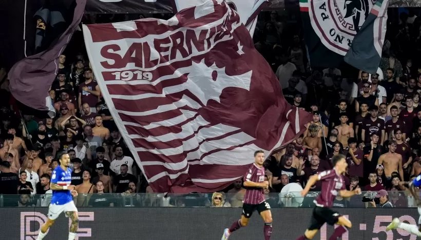 Divieto di accesso ai residenti in provincia di Salerno per la partita Crotone-Salernitana