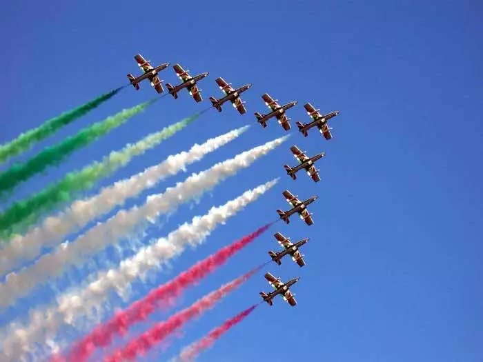 Frecce Tricolori tornano a Salerno: dal 25 al 27 settembre il Raduno dell’Aeronautica