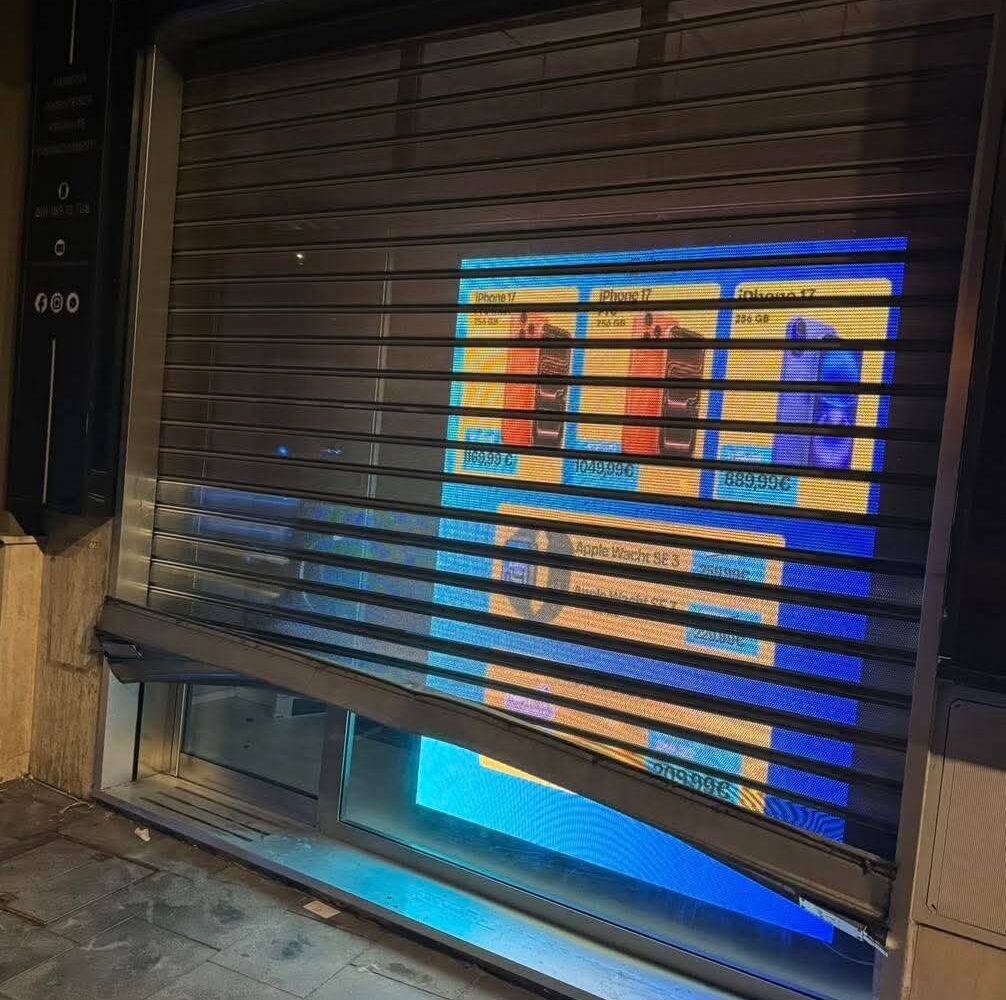 Scafati, tre tentativi di furto in nove giorni: i titolari di iPhix chiedono maggiore controllo notturno