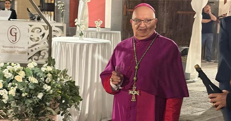 Triplice anniversario per Mons. Giuseppe Giudice: Banca Monte Pruno celebra il legame con il territorio
