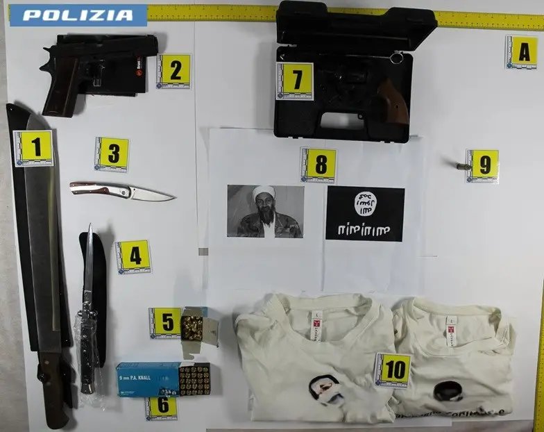 Studente arrestato per terrorismo ha indicato Piazza San Carlo come possibile obiettivo