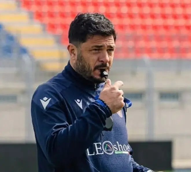 Vito Di Bari si gioca tutto contro la Salernitana con il 4-3-3