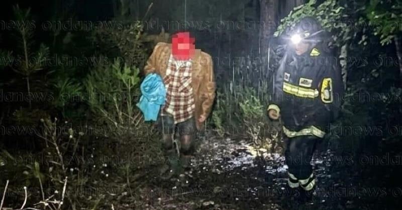 Uomo bloccato da un torrente in piena a Montecorice salvato dai Vigili del Fuoco