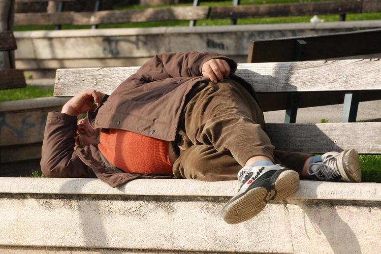 Salerno, 600 interventi sociali da inizio anno: il co-housing per contrastare la povertà