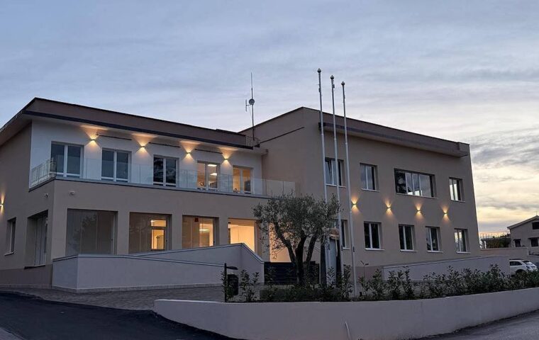 Nuova sede municipale di Sant’Egidio del Monte Albino inaugurata dopo ristrutturazione