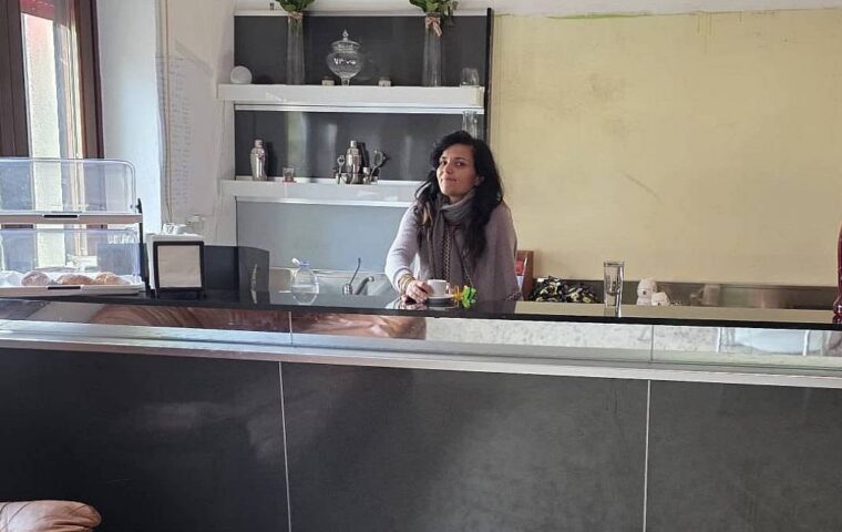Serramezzana, un borgo in cui la vita si costruisce con l’accoglienza di Cristina Materazzi