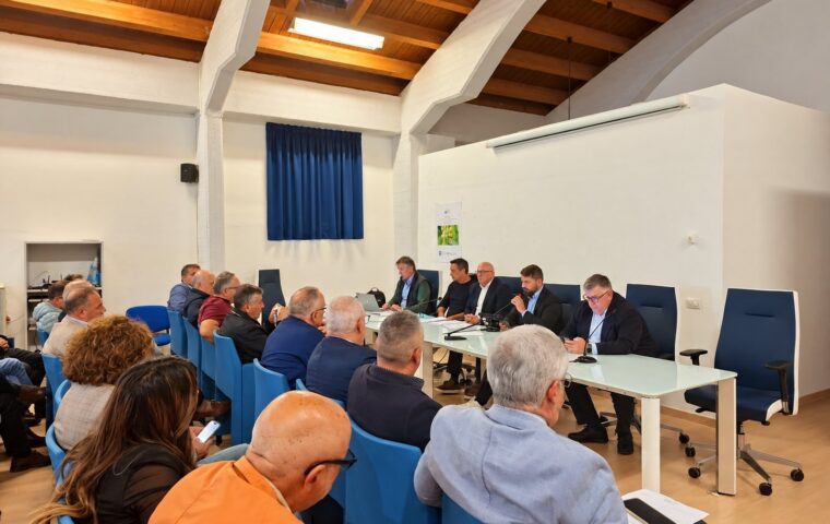 Confronto tra amministratori per il Piano del Parco a Vallo della Lucania